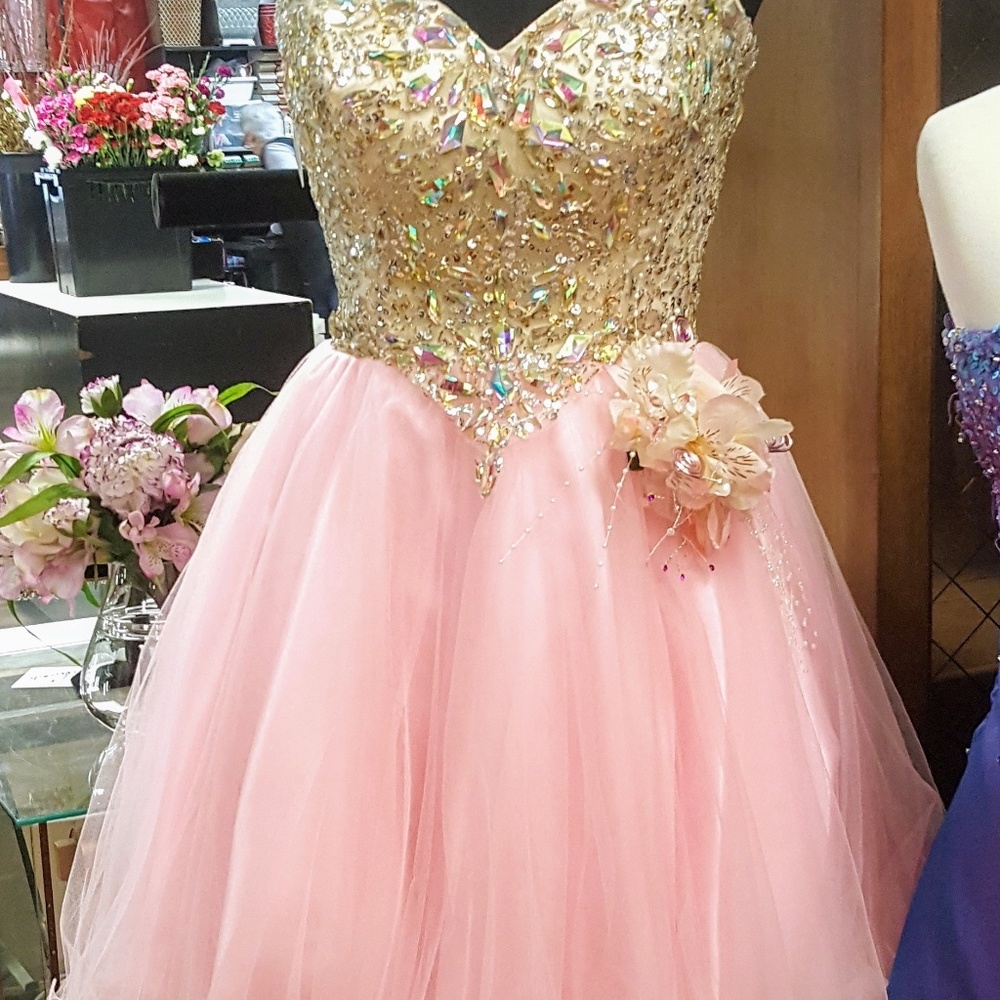 Star Box prom dress